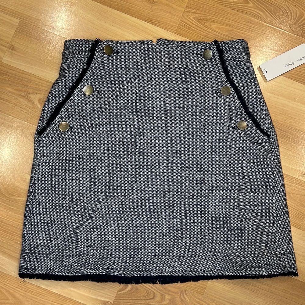 Bishop + Young Black Tweed Frayed Hem Button Skirt M